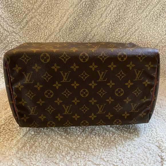 Authentic Louis Vuitton SPEEDY 30 👜 - Picture 13 of 15